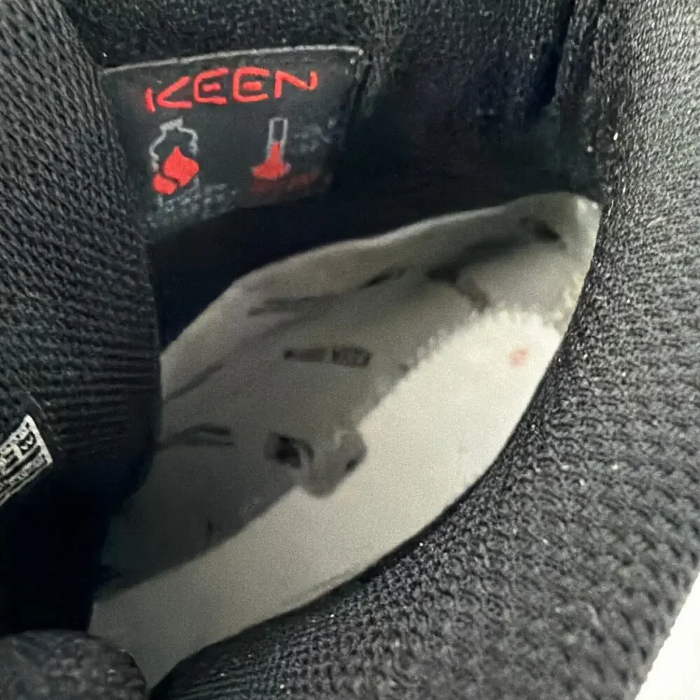 Keen Boots Womens Size 10 Revel IV Mid Polar Waterproof Insulated NO INSOLES